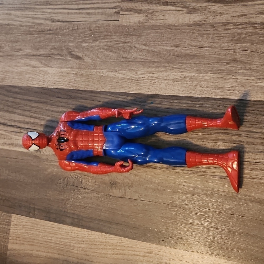 Marval Spiderman,Spider-Girl , and Captain America 12 inch Action Figures 3pk - Picture 2 of 4